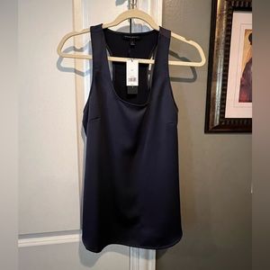 NWT!! Banana Republic Scoop Neck tank style shirt